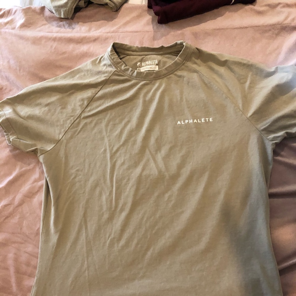 Alphalete T-Shirt